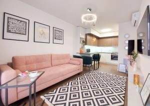 VIP GREENVILLE Apartment