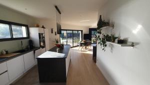 Maison entre océan et vignoble Juin-Septembre