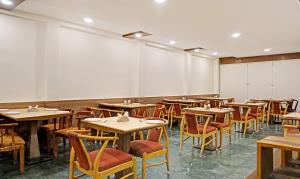 Hotel Madhav International Pune Railway Station