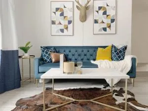 @ Marbella Lane - 4BR Alluring Home - نيوآرك