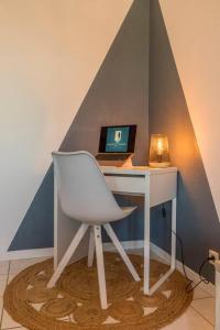 Appartements Splendid T2 Piscine en ete avec terrasse, Airbus et Aeroport : photos des chambres