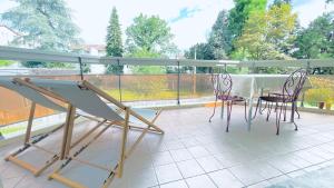 Voiron centre, grande terrasse, parking, calme