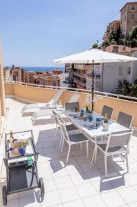 Appartements Penthouse Exceptionnel vue Mer proche Monaco : photos des chambres