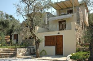 Gera's Olive Grove - Elaionas tis Geras Lesvos Greece