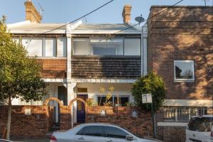 Sunny Apartment in Surry Hills