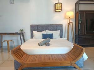 Family Suites at Mansion One by MAJ