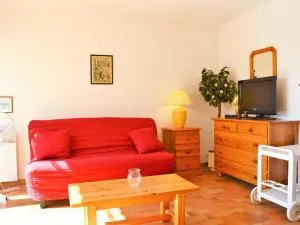 Studio lumineux avec terrasse et garage, 4 couchages, proche plage au Lavandou - FR-1-251-409 - 科洛布里埃