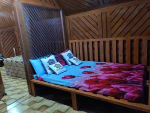 LM COTTAGE
