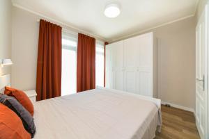 New apartment 4 - self check in, free parking