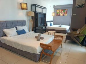 Family Suites at Mansion One by MAJ