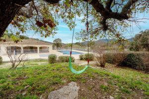 Appartements Superbe Appartement avec Piscine : photos des chambres