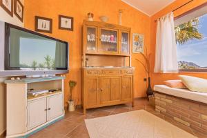 Villa Favola indipendente con piscina img19