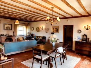 Charming House in SINTRA with Private Pool