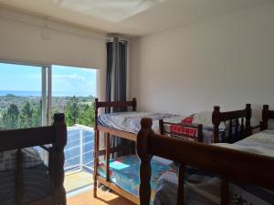 Casa Vista pro mar e piscina em caraguatatuba