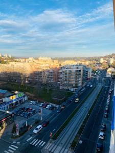 Appartements Le BERGSON - Appartement 80m2, entierement renovee et equipee, cosy, tres lumineux, WIFI gratuit, balcon, quartier calme, vue imprenable : photos des chambres