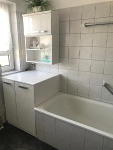 Möblierte Wohnung für GeschäftsreisenFerienwohnung Plauen Stadtmitte