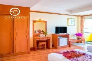 Chomsin Hua Hin ชมสินธุ์ หัวหิน - تشا أم