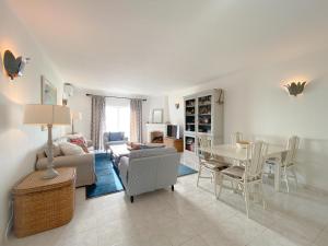 Charming Penthouse with Sea View in Lagos #1931