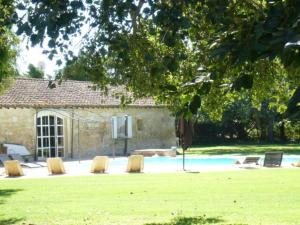 Maisons de vacances Les Jasmins 8 pers Piscine commune calme et confort : photos des chambres