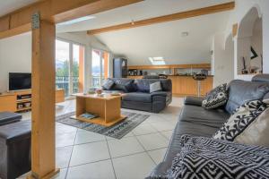 Appartements Cabana & Panorama Lac Annecy -Parking & Terrasse : photos des chambres