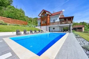 Sunrise Hill - Rogatec