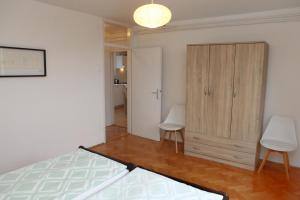 Warm and Comfy Piran Apartment with Parking!