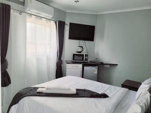 The Pearls guest house