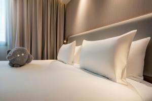 Hotels Holiday Inn Express - Marne-la-Vallee Val d'Europe, an IHG Hotel : Chambre Lit King-Size Standard