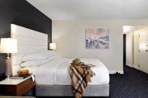 King Room with Balcony and City View  room in Sheraton Tampa Riverwalk Hotel