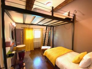 B&B / Chambres d'hotes MAS DEL CA Adult Only : Suite - Vue sur Jardin