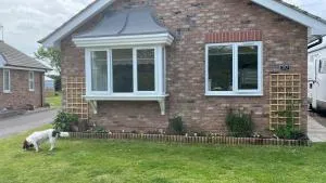 2 Bedroom Dog Friendly Cottage near Bridlington - Carnaby