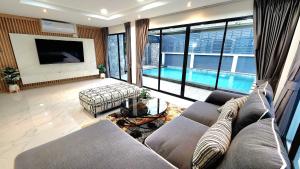 I am pool villa Pattaya no14