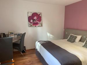 Hotels Logis Hotel Le Moulin de la Coudre : photos des chambres