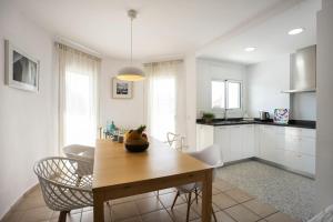 1001 Apartamento para 4 personas by homeselectspain