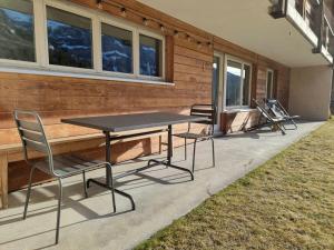 Tarbey 39 Toplage an der Bergbahn Moderne Ferienwohnung mit grosser Panoramaterrasse