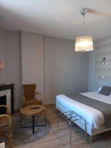 Hotels Hotel Restaurant de la Poste : photos des chambres
