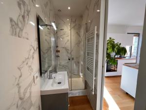 Appartements Bastide Bx YourHostHelper : photos des chambres