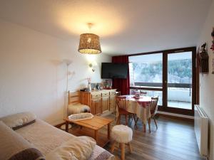 Appartement T3 avec Terrasse et Wifi au Mont-Dore - FR-1-608-178