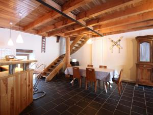 Appartements Appartement Mont-Dore, 4 pieces, 6 personnes - FR-1-608-209 : photos des chambres