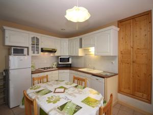 Mont-Dore: Appartement 2 pièces proche Thermes, Pratique pour 4 - FR-1-608-112