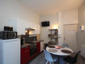 Appartements Charmant T2 avec WIFI en centre, proche thermes, tout equipe pour 4 pers., au Mont-Dore - FR-1-608-153 : photos des chambres