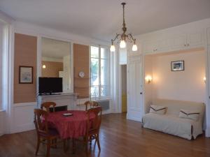Appartements Mont-Dore: Beau T2 Centre 5 pers, Lumineux avec Wifi - FR-1-608-134 : photos des chambres