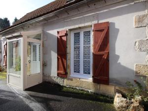 Maisons de vacances Maison La Bourboule, 2 pieces, 4 personnes - FR-1-608-140 : Maison de Vacances (4 Adultes)