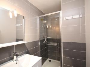 Mont-Dore: Grand T4 Hyper Centre avec WIFI - FR-1-608-27