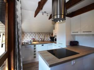 Chalets Chalet Mont-Dore, 4 pieces, 9 personnes - FR-1-608-88 : photos des chambres