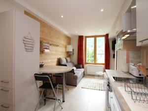 Appartements T2 de Standing a 300m des Thermes du Mont-Dore avec Parking et Ascenseur - FR-1-608-99 : photos des chambres