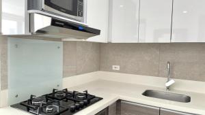 Morros Cartagena junto al Hotel las Américas Edificio Spiaggia salida a playa