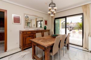 Canovas Nerja - Alcazaba Parador, piscina, 3 dorm