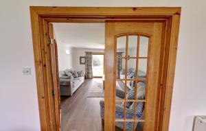 Stob Binnein Cottage