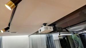 Apartament Czarna Perła z dużym tarasem NA Dachu 75m2 , PROJEKTOR ,garaż podziemny